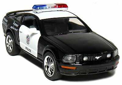 2006 Ford Mustang GT Police Car Diecast Model Toy Cop 1:38