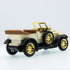Zinc Alloy Car Model Toy 1:32 Scale Vintage Classic Toy Vehicle 
