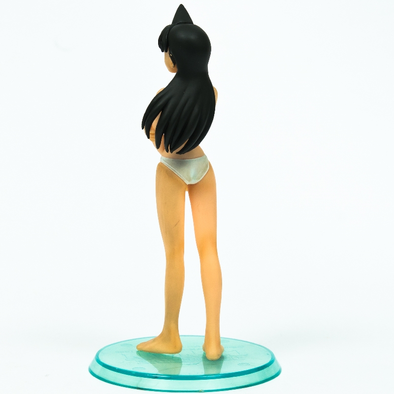 Custom Plastic Japan Cartoon Cute Female Girl Action Figure